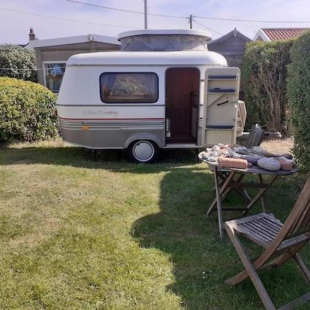 Sundial Cottage Eriba Caravan Norwich Exterior foto