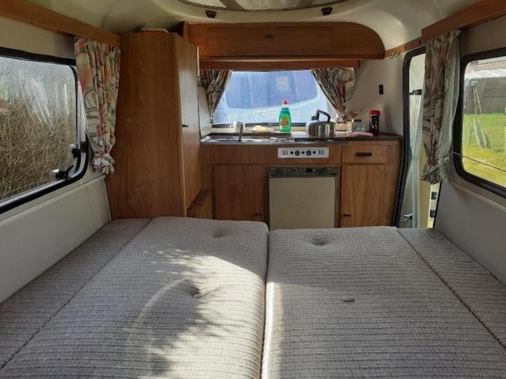 Sundial Cottage Eriba Caravan Norwich Exterior foto