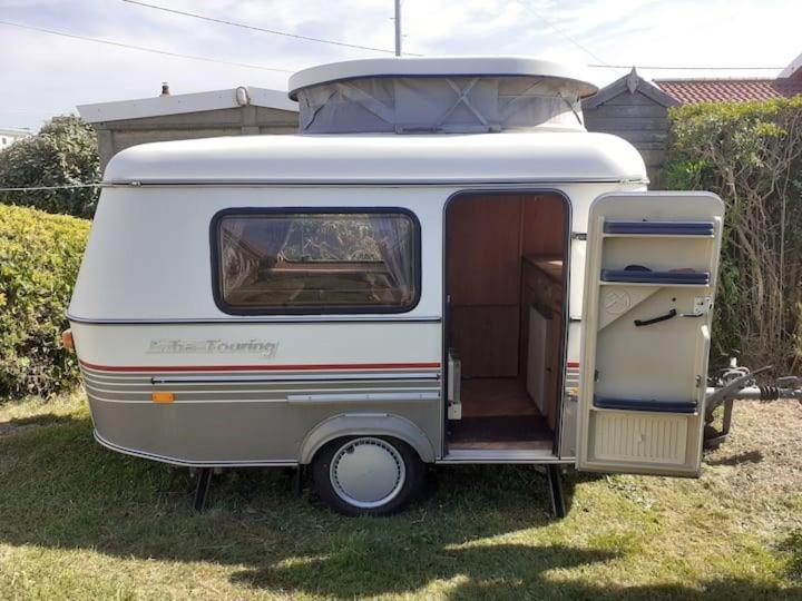 Sundial Cottage Eriba Caravan Norwich Exterior foto